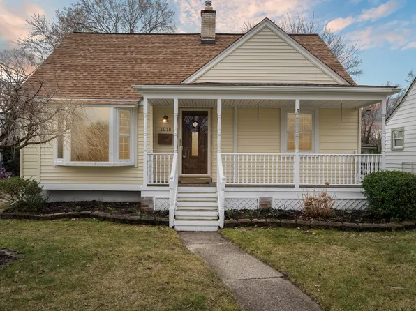 1018 Coolidge Ave, Clawson, MI 48017