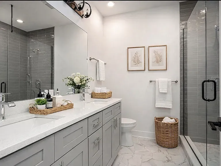 4608 S Indiana Ave #2 — Photo 4