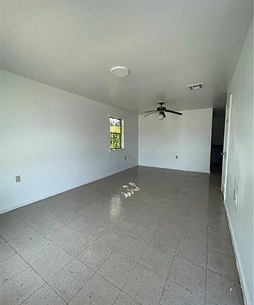 3rd image of 14531 Tilbury Rd
