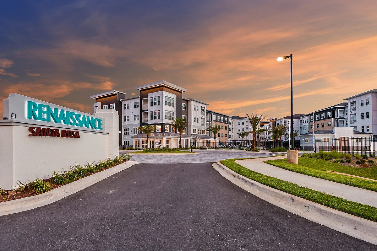 Building Photo - Renaissance Santa Rosa