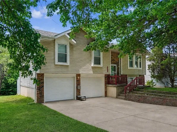 2940 S 42nd St, Kansas City, KS 66106