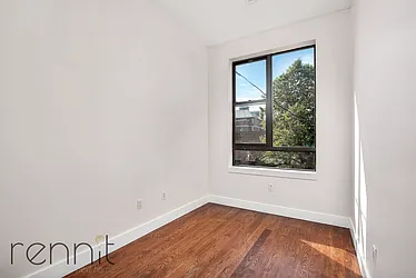 Rented by Rennit Inc.