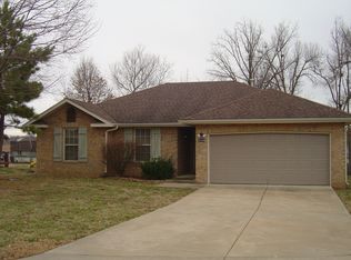 3314 W Erie St, Springfield, MO 65807