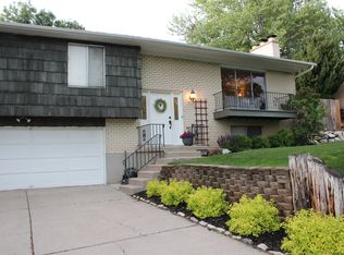 107 E 1375 N, Centerville, UT 84014