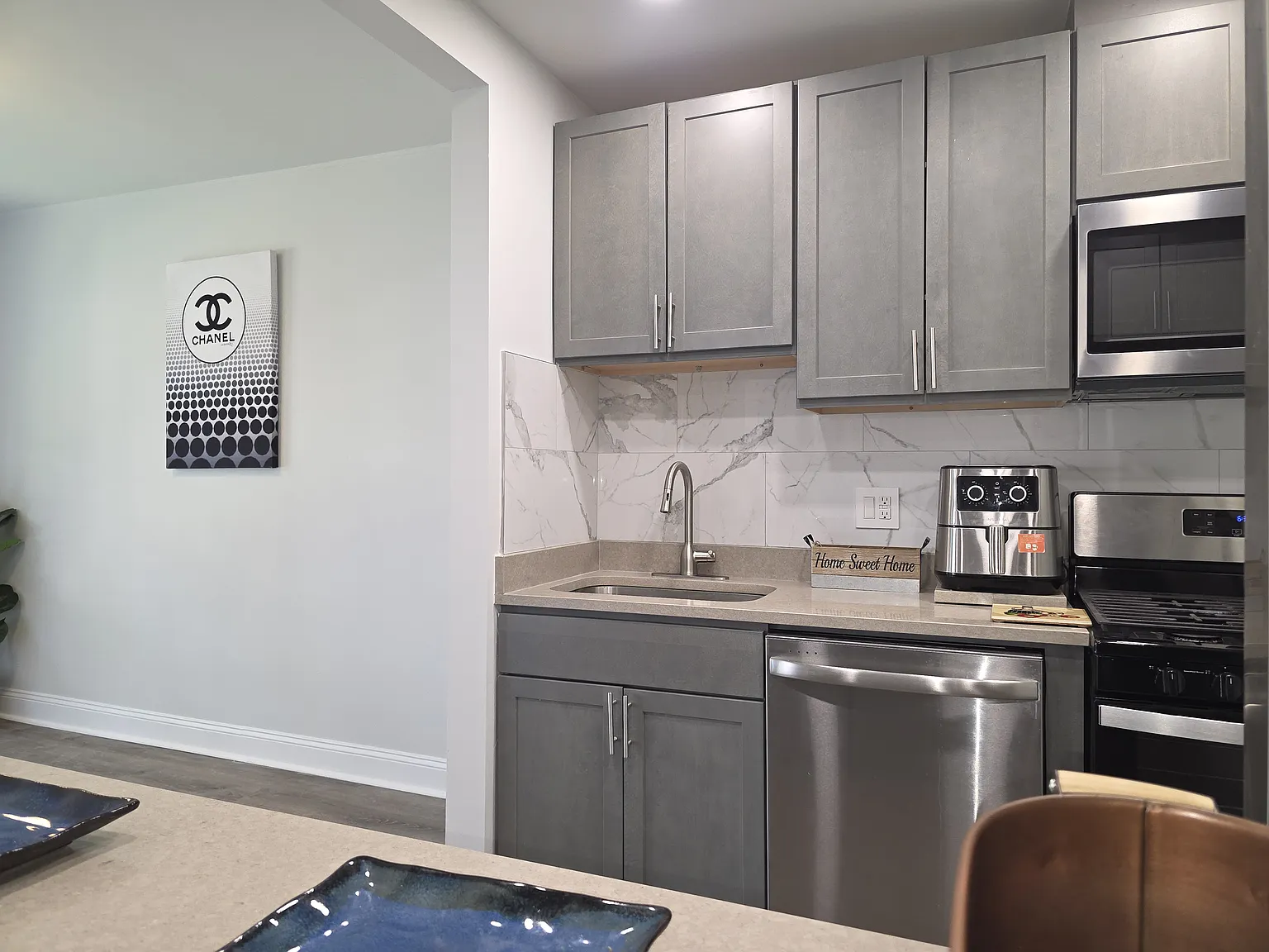 2 bed, 980 sqft, $2,195 — Photo 4