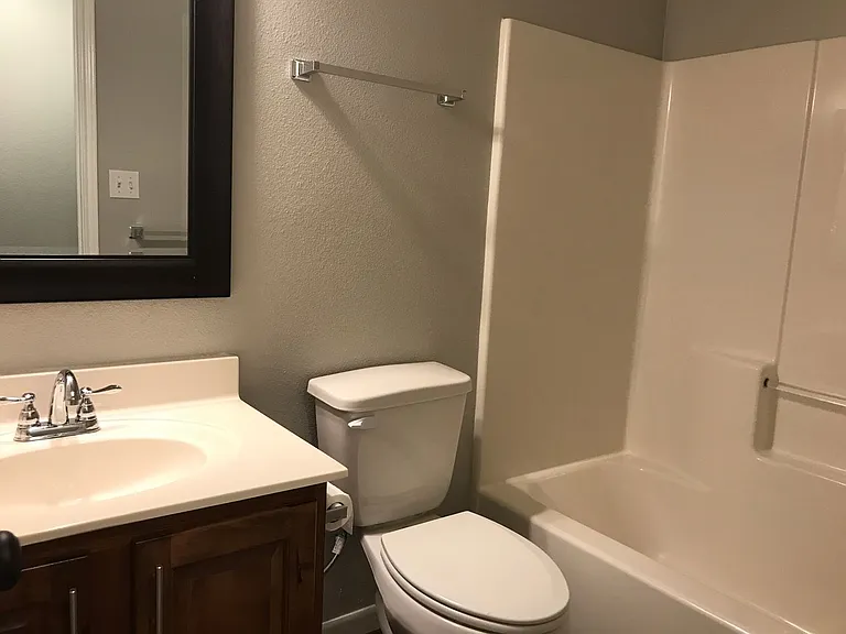 517 Molly Ln — Photo 17