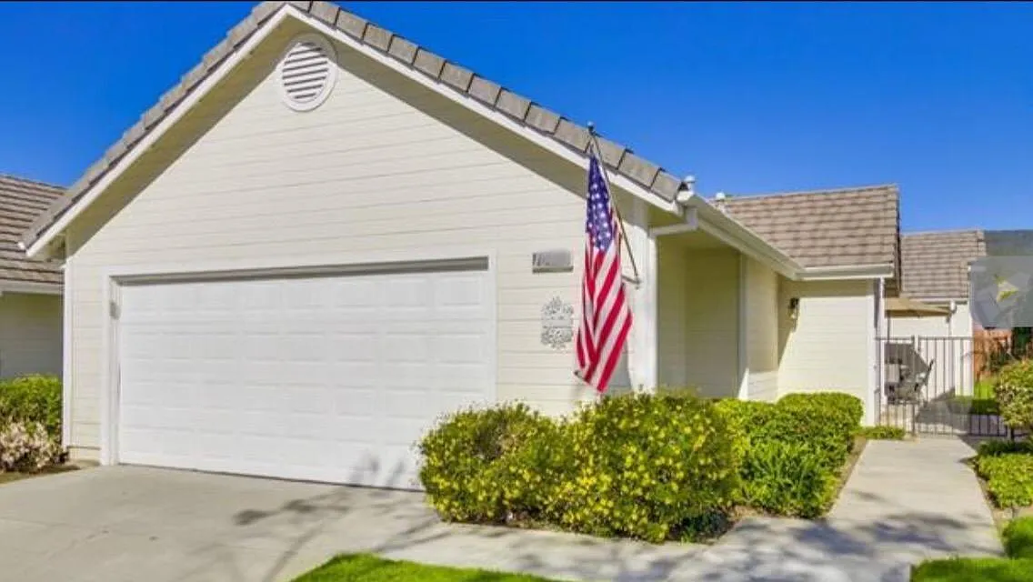 10466 Rancho Carmel Dr — Photo 1