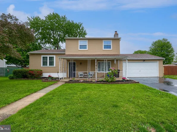 465 Moonflower Ave, Reading, PA 19606