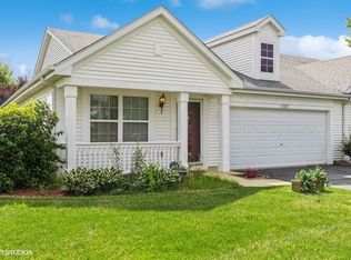 1203 Spinnaker St, Hampshire, IL