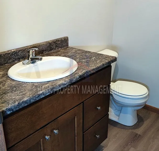 Sundance Ridge / Hitching Place — Photo 18