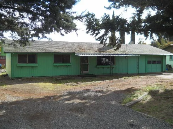 459 W Pine St, Central Pt, OR 97502