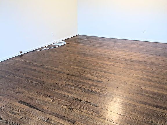 2nd image of 284 Claremont Ave #B4-202
