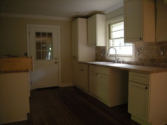 New sink and counter top