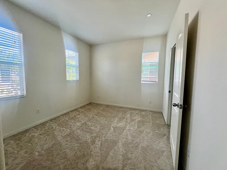 1520 Franceschi Dr — Photo 15