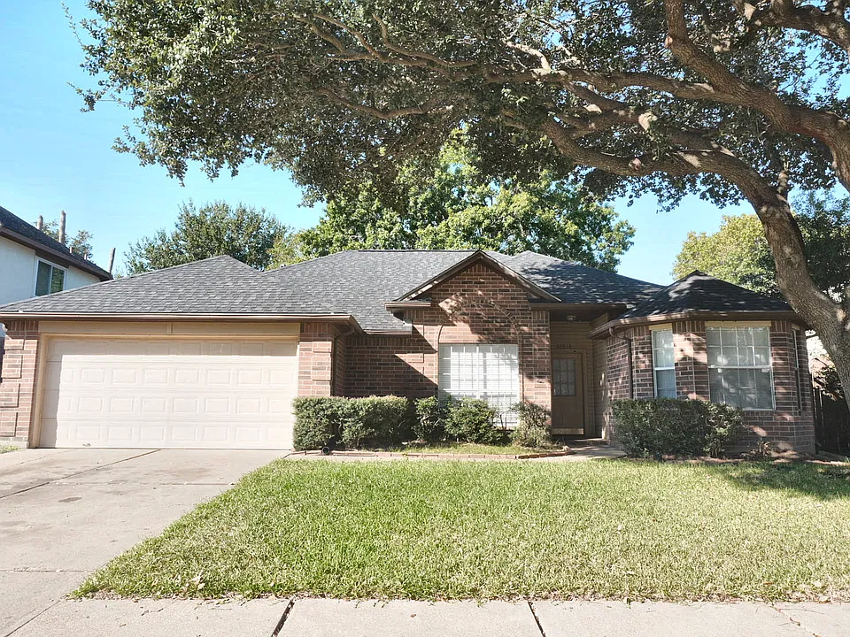 22818 Willhanna Dr