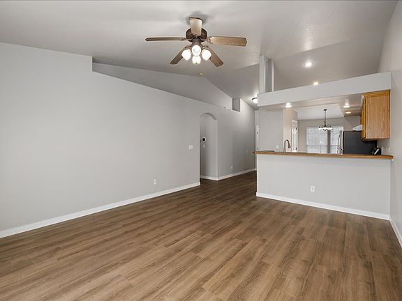 5th image of 11955 W Blueberry Ave