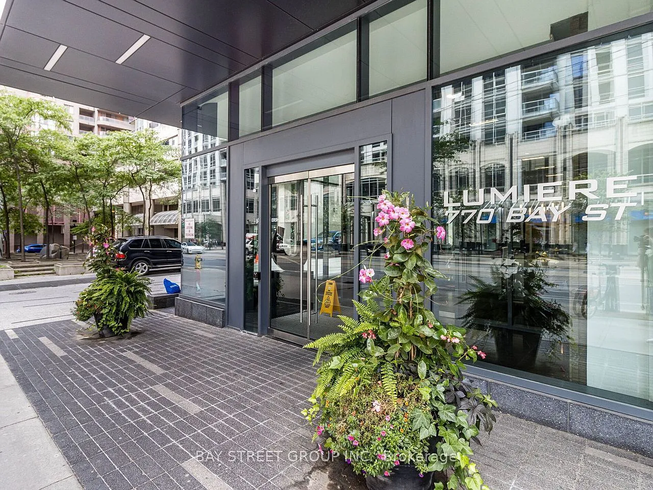 1 bed, $2,350 — Photo 2