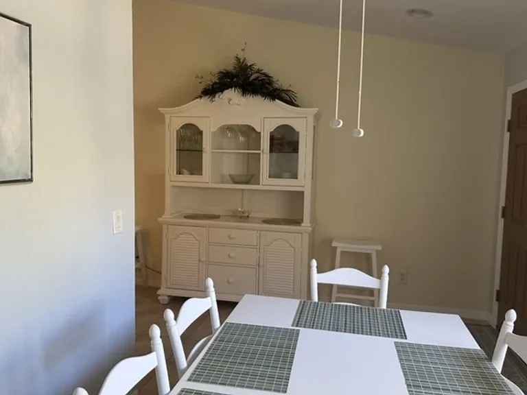 15484 Alsace Cir — Photo 5