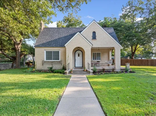 419 W Henry St, Hamilton, TX 76531