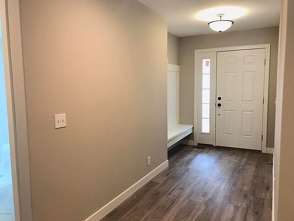 3rd image of 6491 Potters Wheel Dr #109