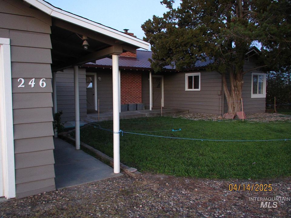 1st image of 246 Evergreen Rd