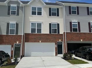 416 Landing Dr, Fredericksburg, VA 22405