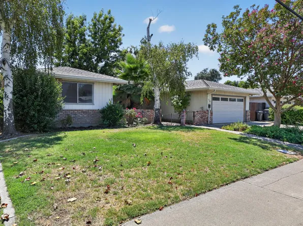 714 Gibson Rd, Woodland, CA 95695