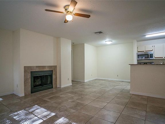 4th image of 5974 Westgate Dr APT 101