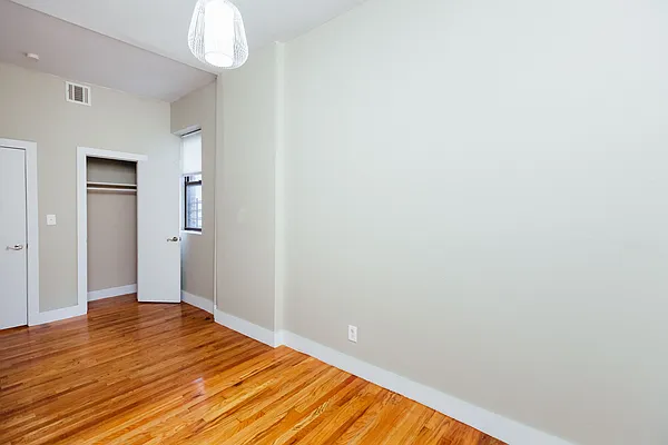 Rented by Nooklyn NYC LLC | media 13
