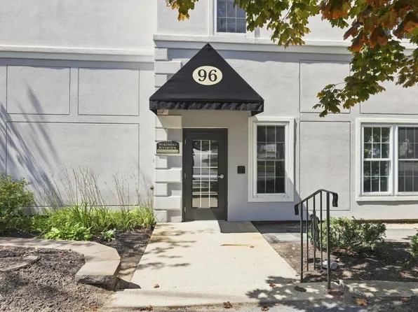 96 River Road #203, Manchester, NH 03104