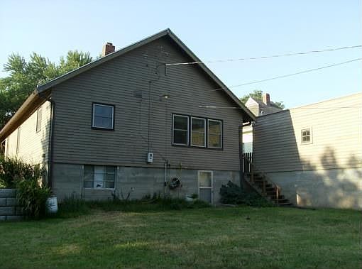 4th image of 1034 Lincoln Ave