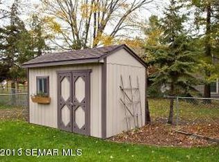 915 24th St SE, Rochester, MN 55904