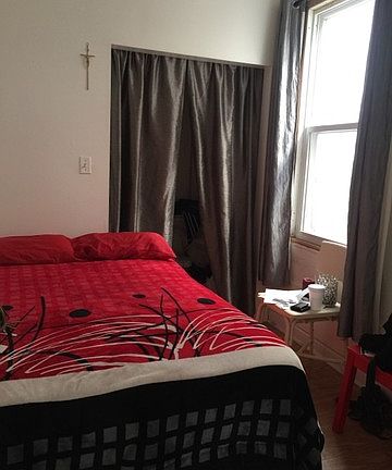 5th image of 5206 S Damen Ave
