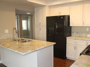 383 N Melrose Dr UNIT C, Vista, CA 92083