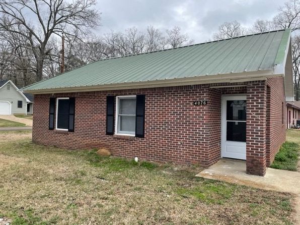 4076 Puckett Rd