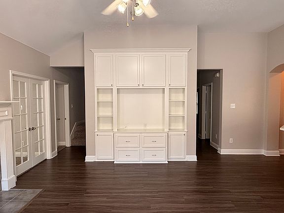 5th image of 3105 Whispering Pine Blvd