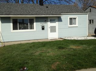 28617 Rosemont St, Roseville, MI 48066