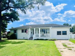 1200 Point Reel Rd, Chesapeake, VA 23325