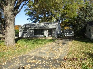 3918 Pinecrest Rd, Rockford, IL 61107