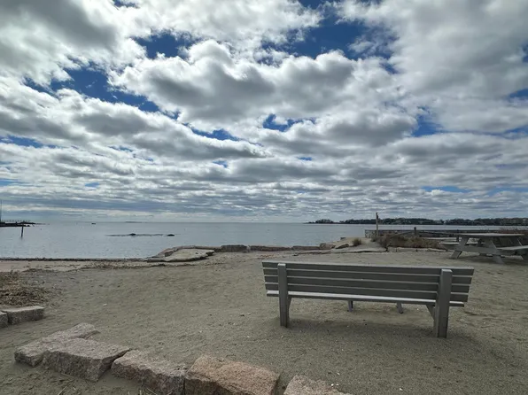 107 Sunset Beach Rd, Branford, CT 06405