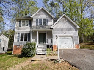 12013 Amber Meadows Ln, Midlothian, VA 23114
