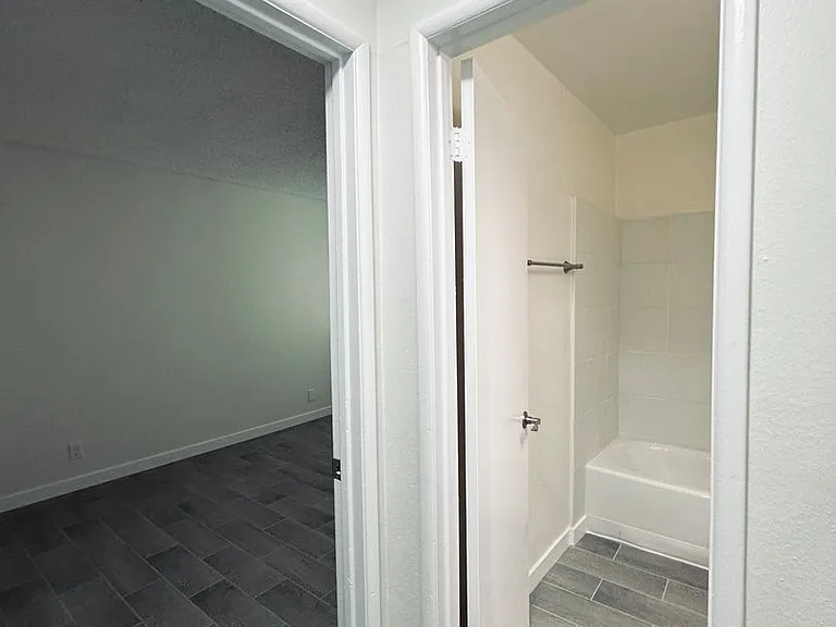 1721 Miralink Enterprise — Photo 9