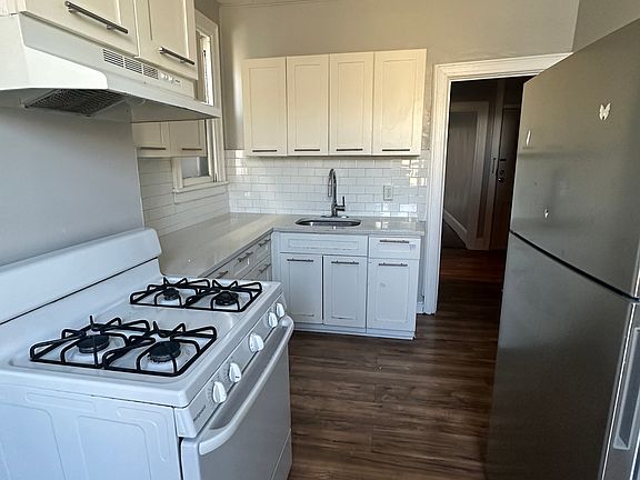 2nd image of 233 Liberty Ave APT 2R