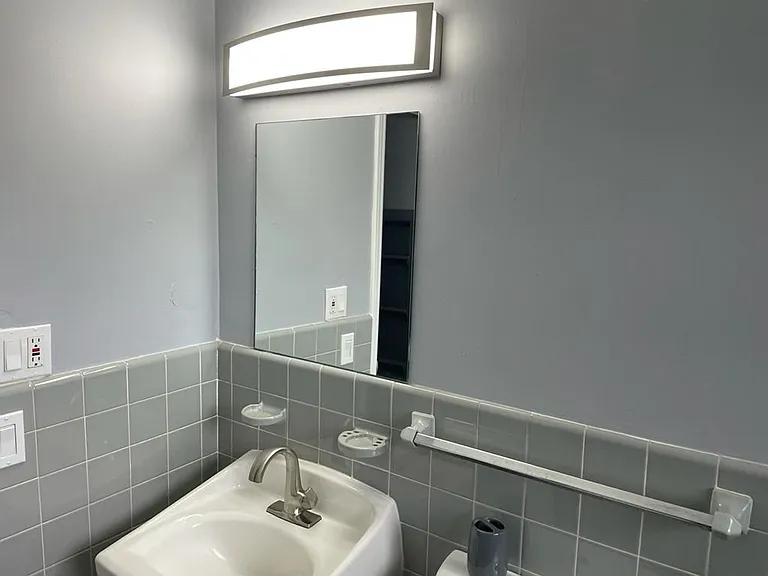 5723 E Harbor Dr — Photo 23