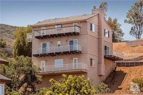3rd image of 1323 Kathleen Dr