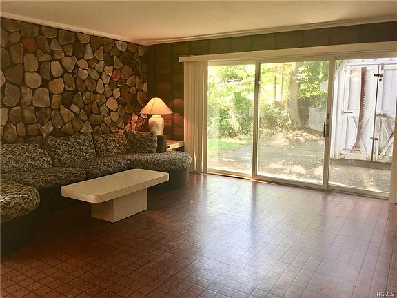 2nd image of 9 Hillside Ave