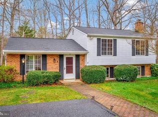 31 Hickory Ridge Dr, Fredericksburg, VA 22405
