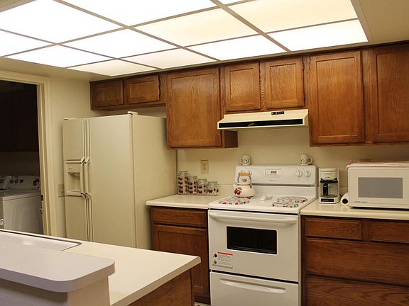 4th image of 20234 N Broken Arrow Dr