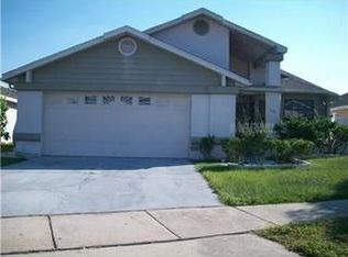 820 Whalebone Bay Dr, Kissimmee, FL 34741