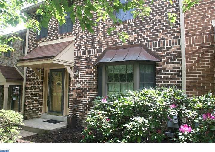 2nd image of 113 Putney Ln